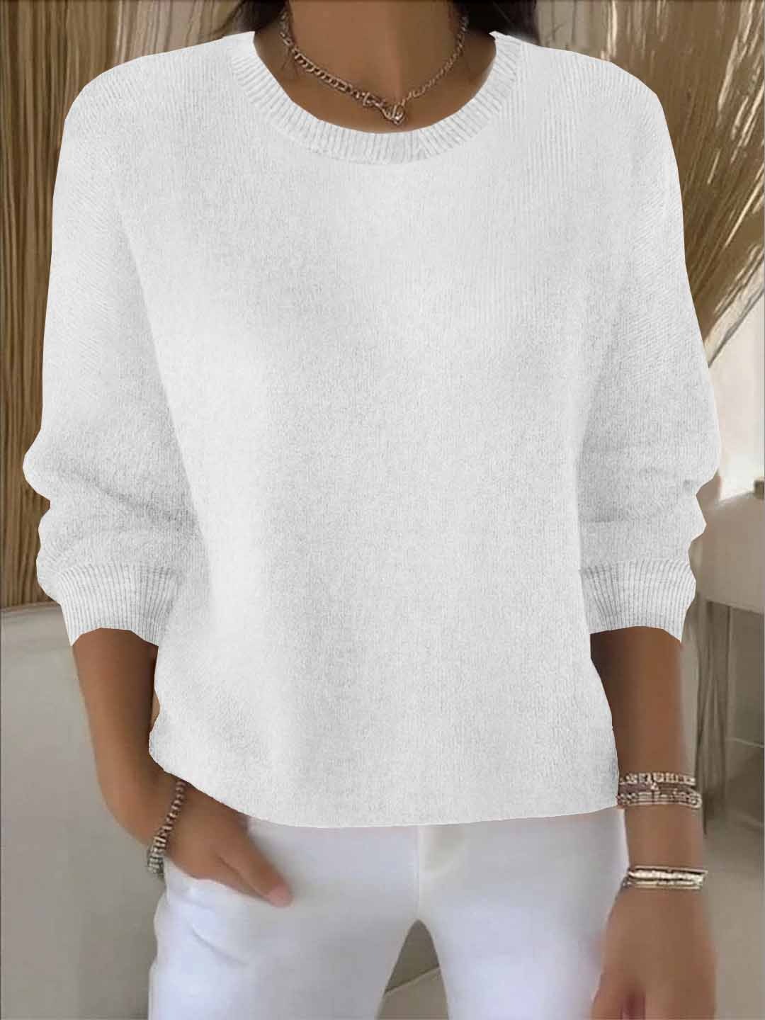 Versatile women's elegant sweater, a chic pullover for cozy autumn-winter style.