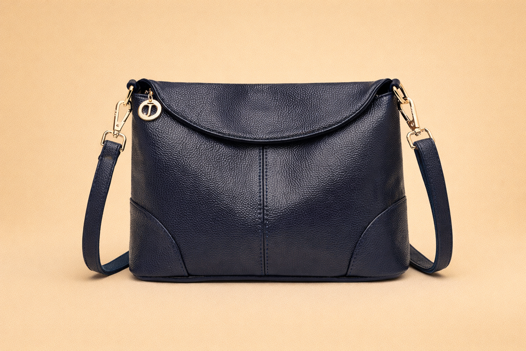Stylish women's everyday shoulder bag, versatile for daily wear. Chic fashion handbag.