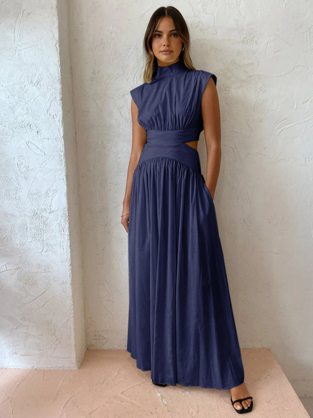 Sophisticated women's formal maxi dress with sleeveless design, ideal for evening wear, parties & formal occasions.