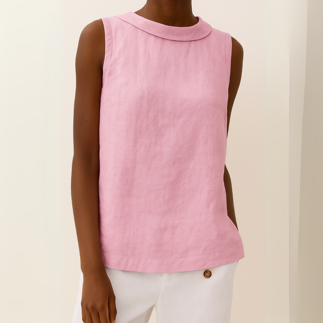 Fashionable women's elegant sleeveless roll collar top, suitable for office or evening events.