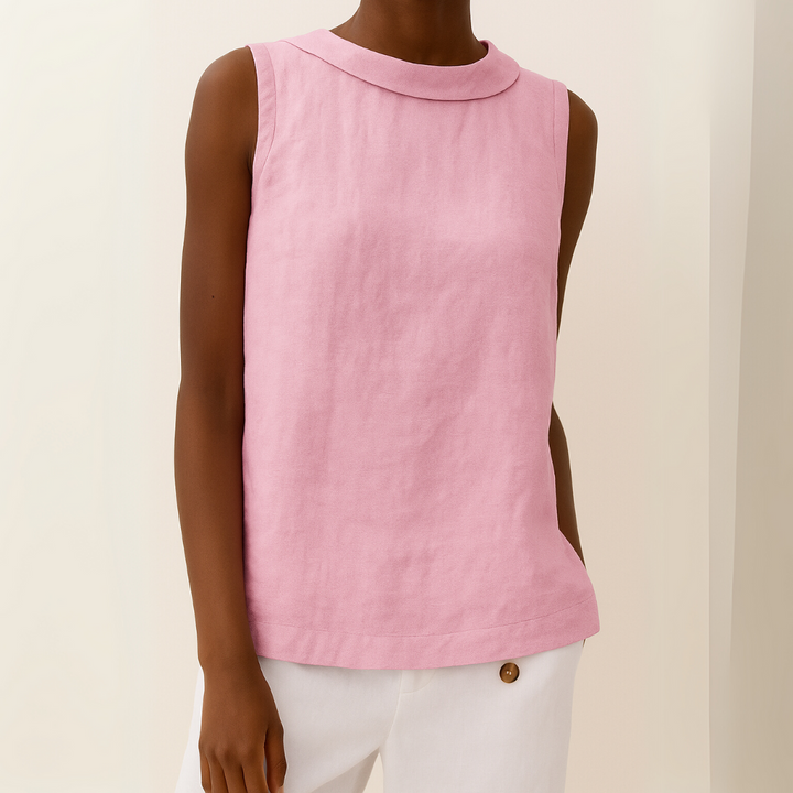 Fashionable women's elegant sleeveless roll collar top, suitable for office or evening events.