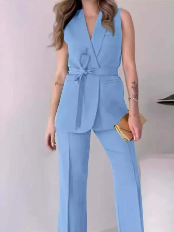 Versatile women's elegant sleeveless wide-leg jumpsuit. Great for office, party, or casual chic style.