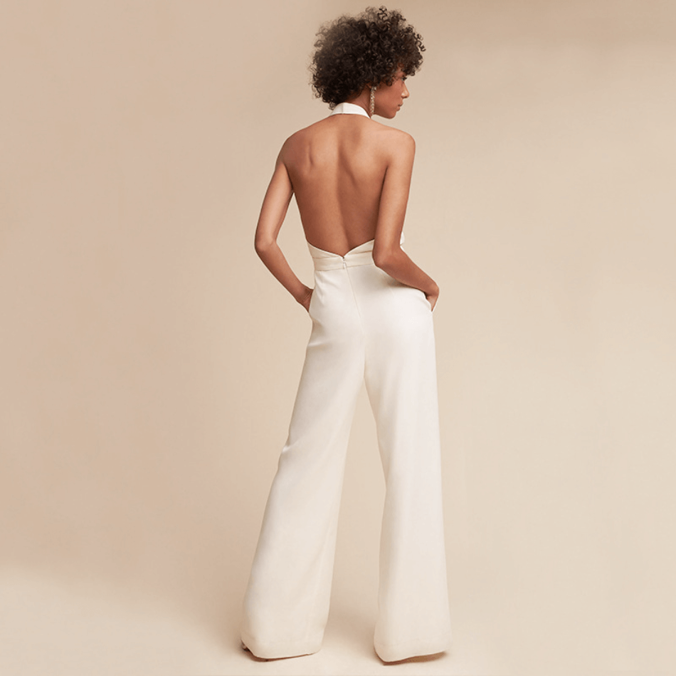 Fashionable women's wide-leg jumpsuit, sleeveless and elegant, offering comfortable chic attire for any event.