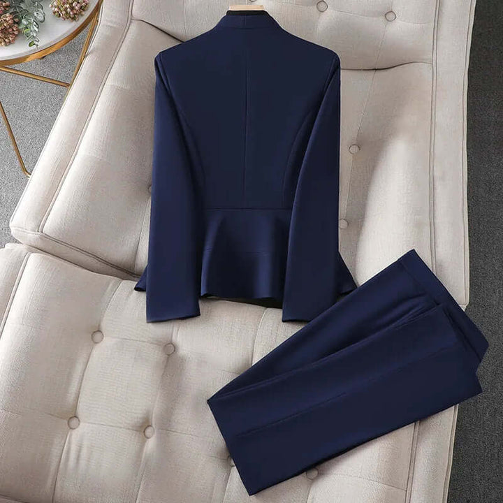 Chic women's slim fit professional suit, ideal for formal business meetings & elegant office wear.