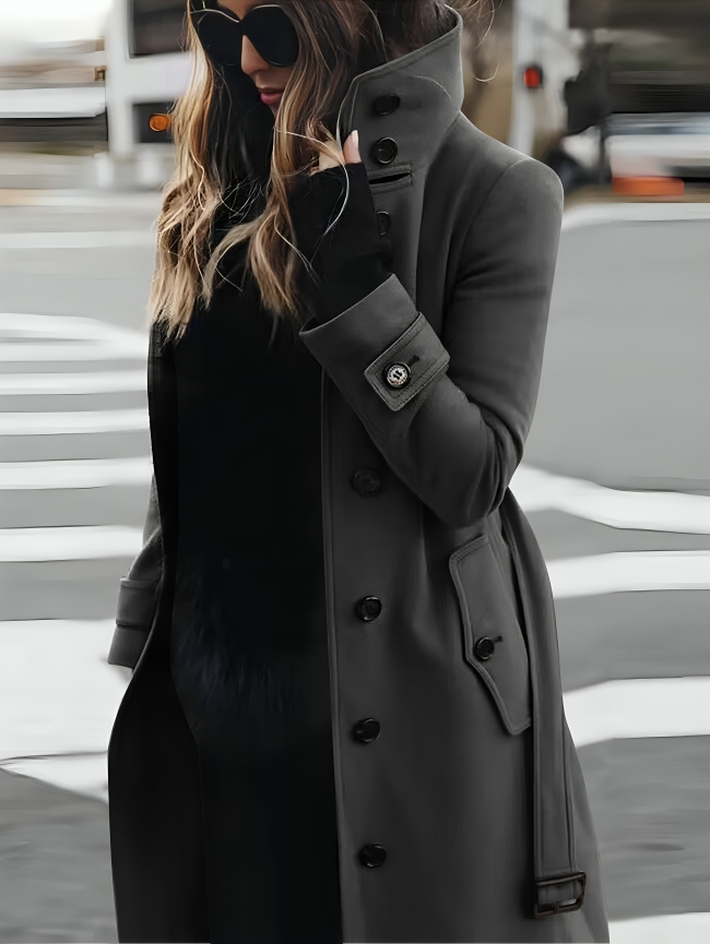 Elegant women's slim-fit wool winter coat, perfect for stylish cool-weather outerwear. Classic and warm.