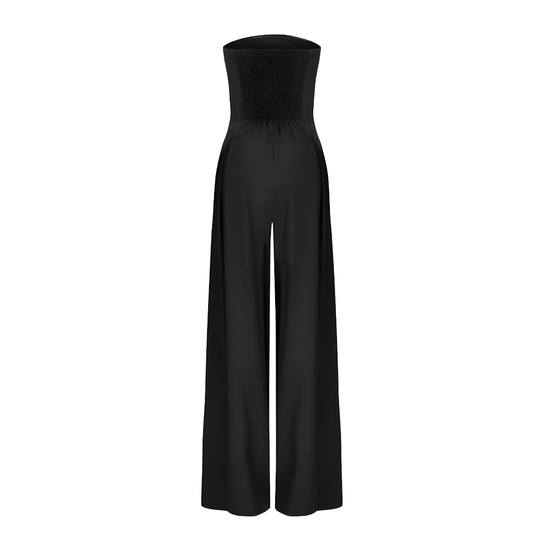 Summer fashion: Women's elegant strapless wide-leg cotton jumpsuit, comfortable and stylish for warm days.