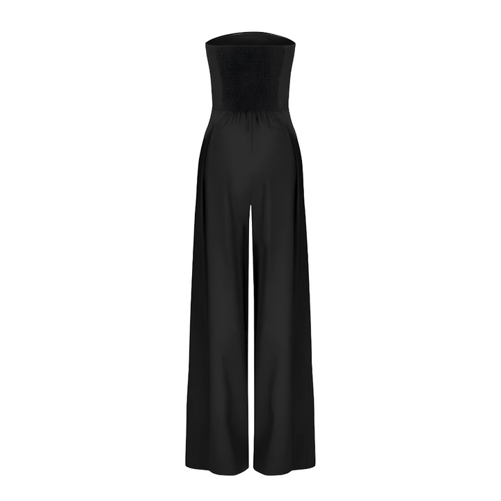 Summer fashion: Women's elegant strapless wide-leg cotton jumpsuit, comfortable and stylish for warm days.
