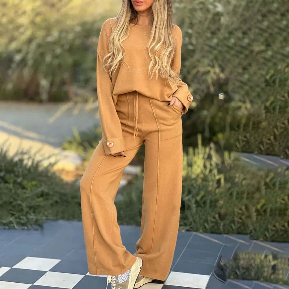Versatile women's matching set, elegant yet casual two-piece in breathable fabric for spring/summer fashion.