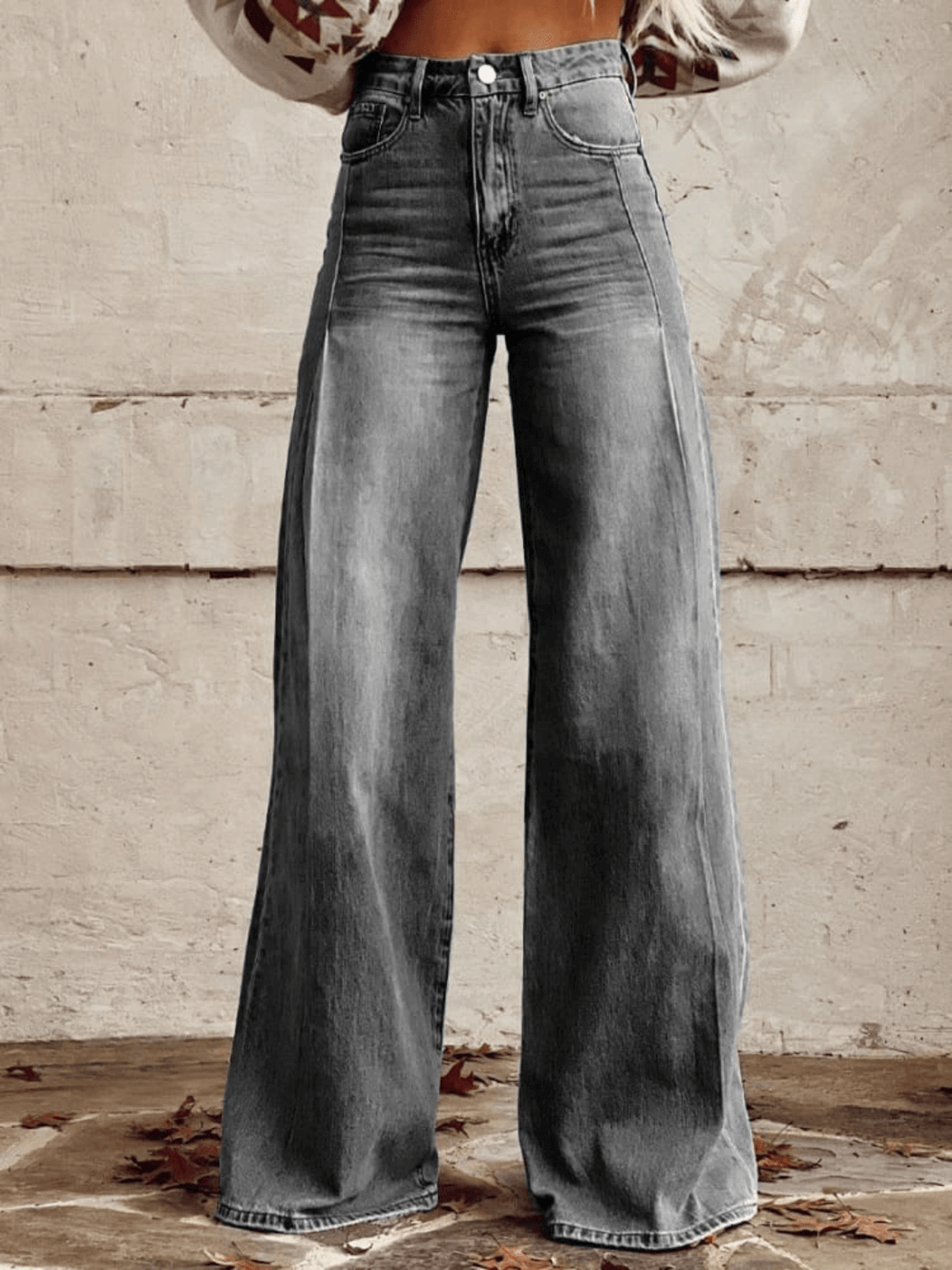 Stylish blue wide leg women's trousers, comfortable and high-waisted, ideal for business casual and versatile wear.