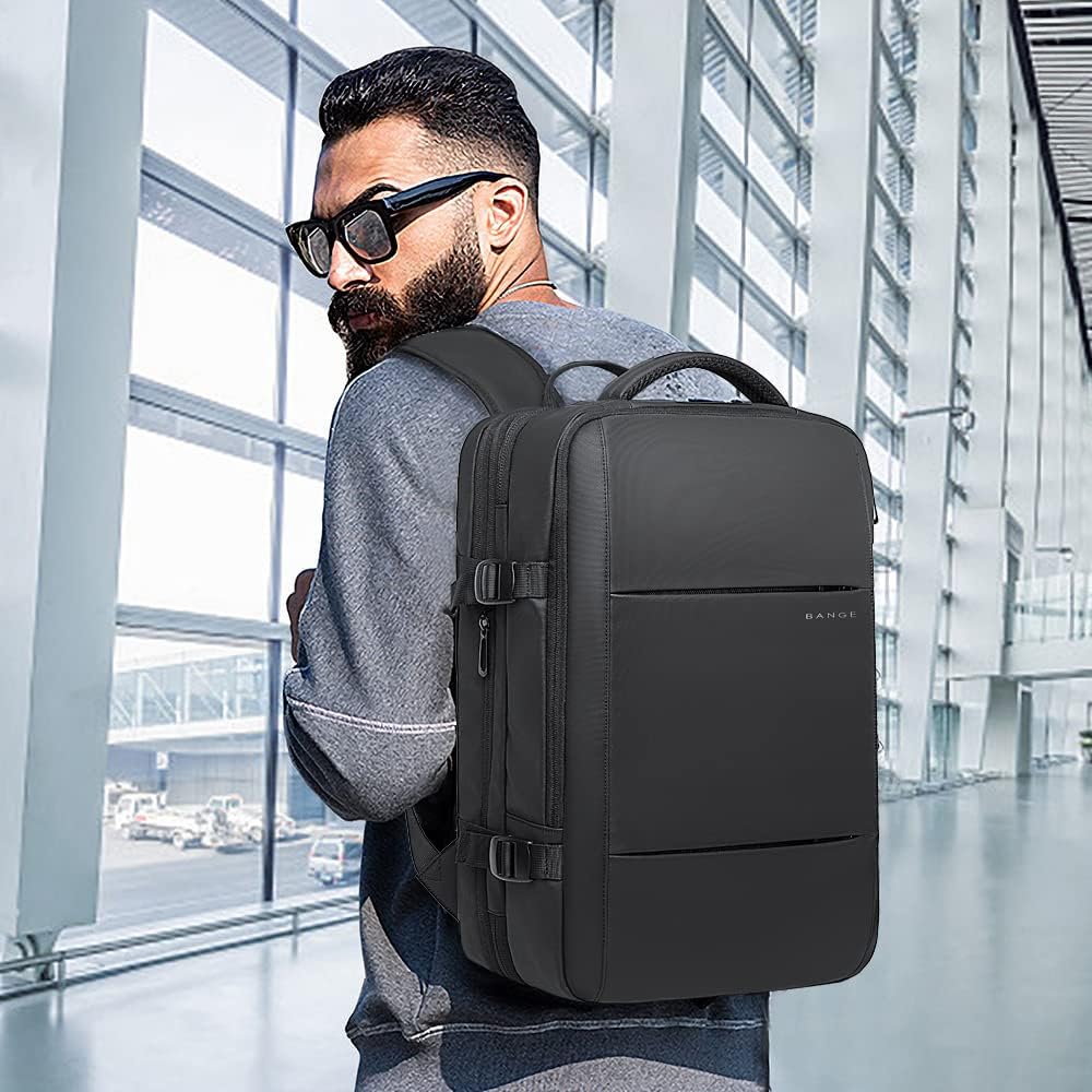 Expandable travel backpack showing the zipper mechanism for increasing volume from 26L to 45L.
