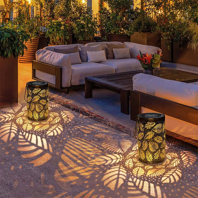Solar Garden Lantern Outdoor Decorative LED Light