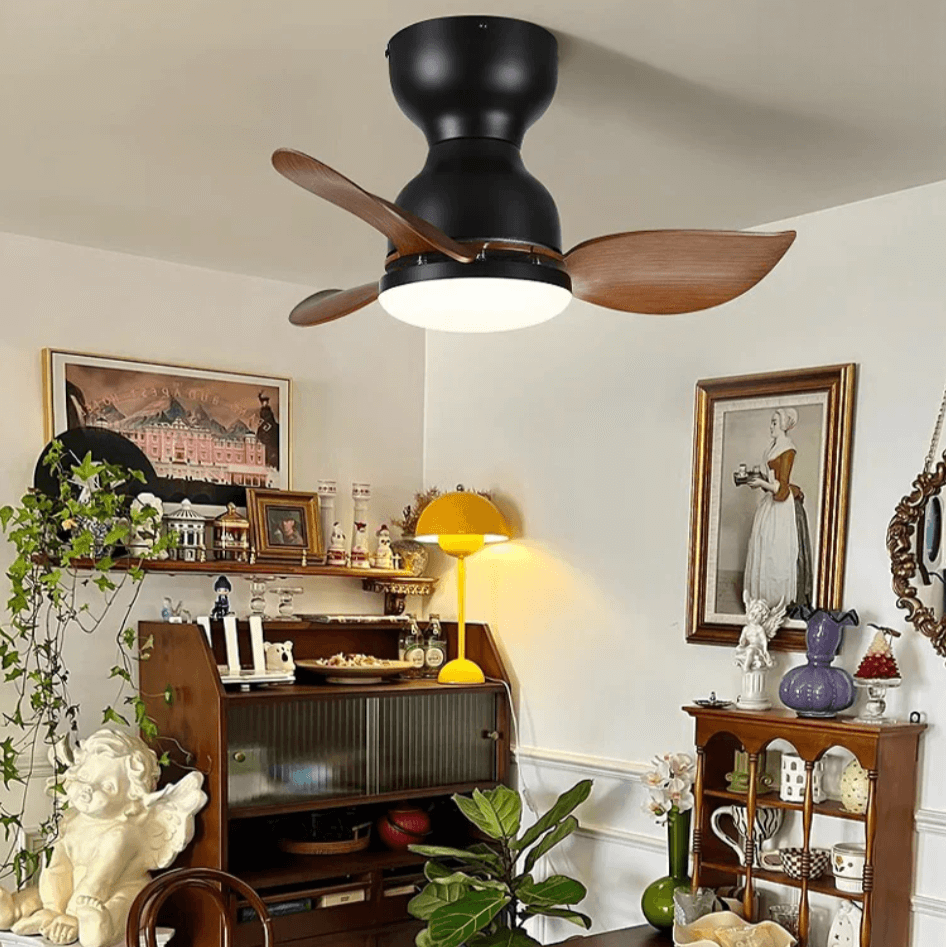 18" Ceiling Fan with Light & Remote