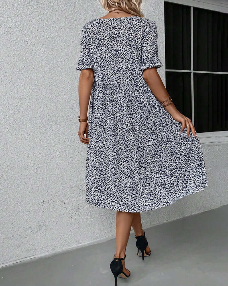 Women's Floral Pattern Dress - Effortless & Chic