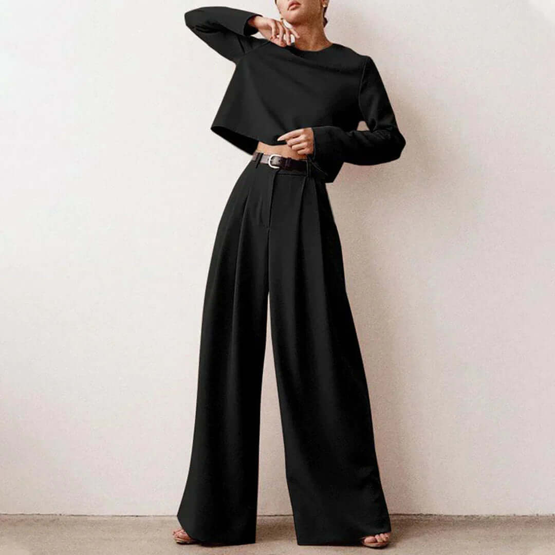 Comfortable women's loungewear or elegant casual outfit: a flowy two-piece palazzo set for effortless style.