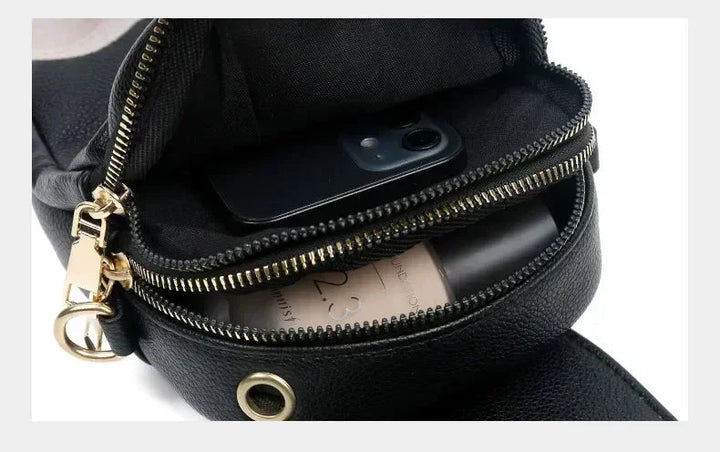 Practical women's vintage leather shoulder bag, spacious retro handbag for daily essentials.
