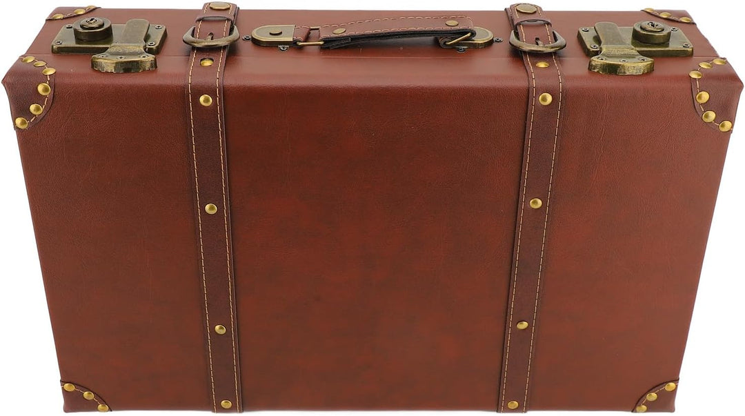 Unisex heritage brown vintage leather carry-on bag, a secure overnight travel case with a sturdy alloy lock.