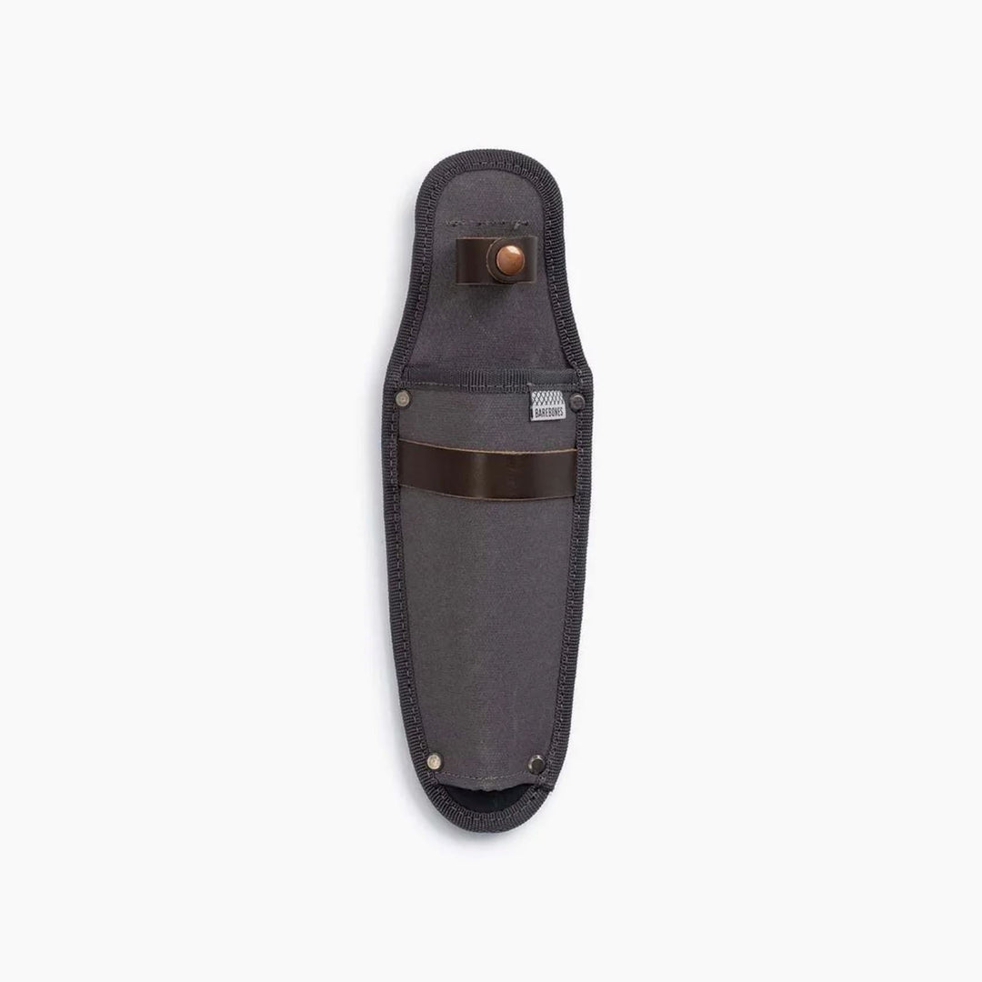 "Hori Hori garden knife with walnut handle and rust-resistant steel blade, perfect for outdoor tasks like digging and cutting