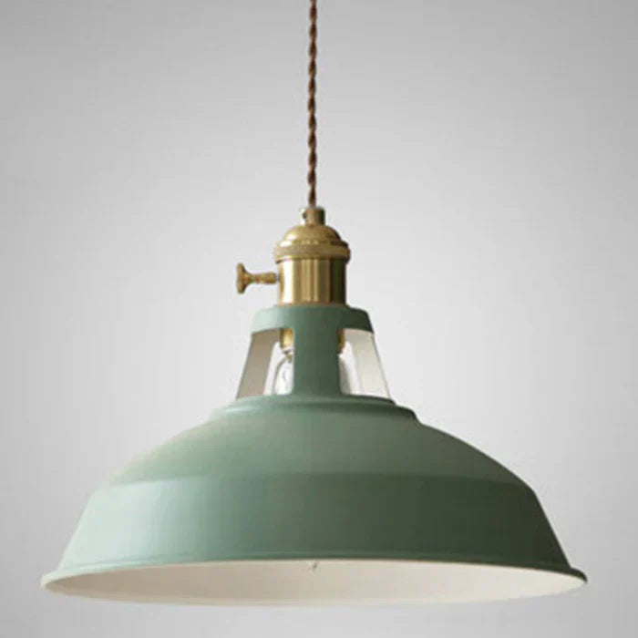 Retro industrial pendant lamp, ideal for kitchen island lighting. IronGlow metal finish.