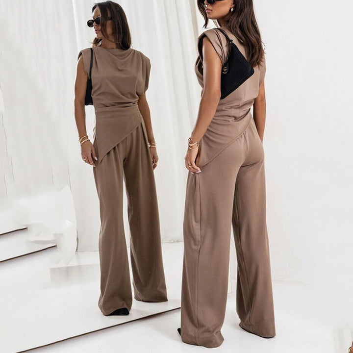 Gray women's matching co-ord set, elegant and comfortable two-piece outfit.