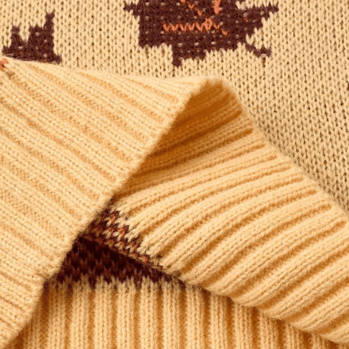 Stylish women's long sleeve knitted jumper featuring a unique leaf pattern. Khaki sweater for fall casual comfort.