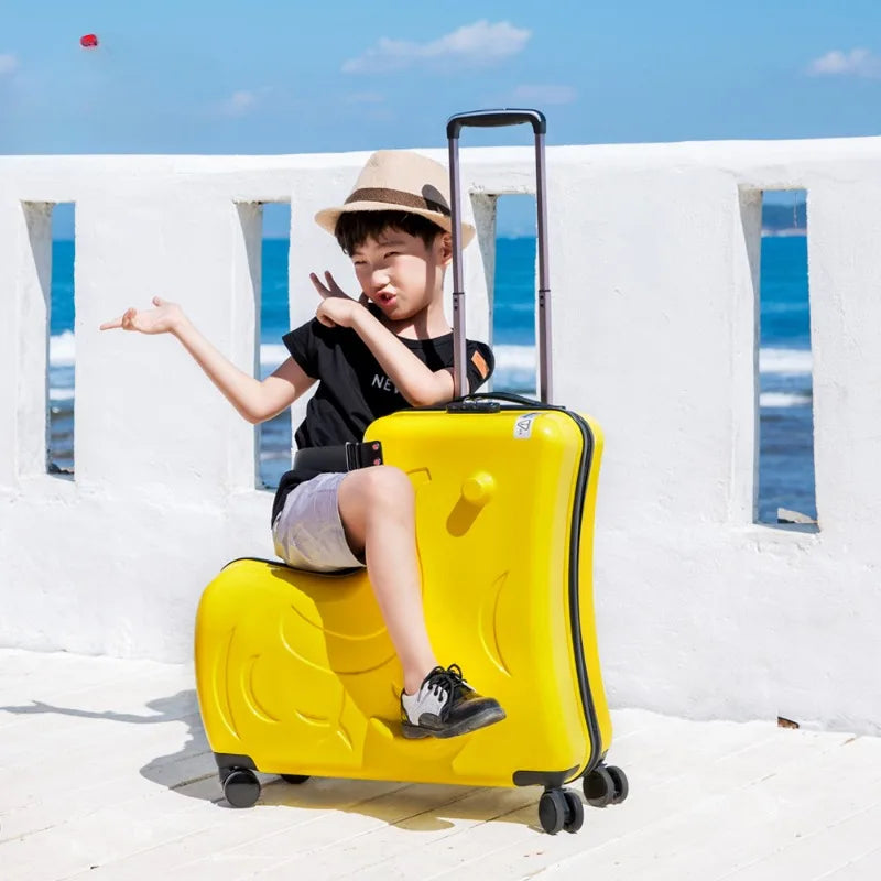Pony design kids' ride-on luggage, a secure travel suitcase for toddlers, ideal children's carry-on for trips.