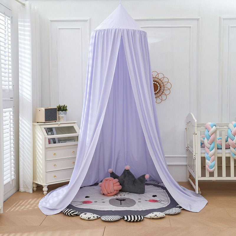 "Light green children's blackout bed canopy; elegant polyester fabric; blocks light; ideal for cribs, creating a cozy vibe."