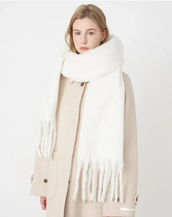 Luxurious cashmere scarf for women, perfect for winter warmth & elegant style.