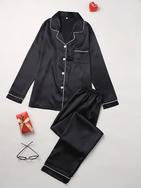 Super soft silk blend women's pajama set, a luxurious 2-piece for comfortable loungewear.
