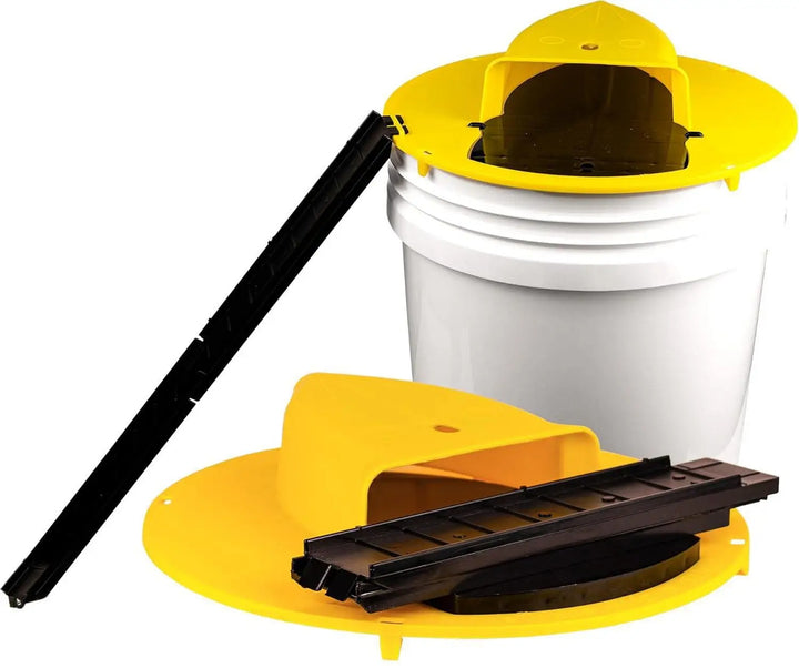 4-Pack Bucket Lid Mouse Trap for Rodent Control
