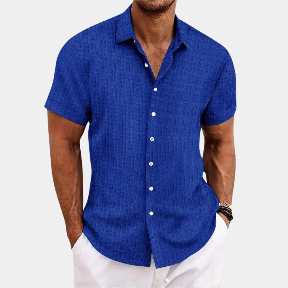 Men's breathable short-sleeve button-up shirt in a relaxed fit, perfect for summer casual wear.