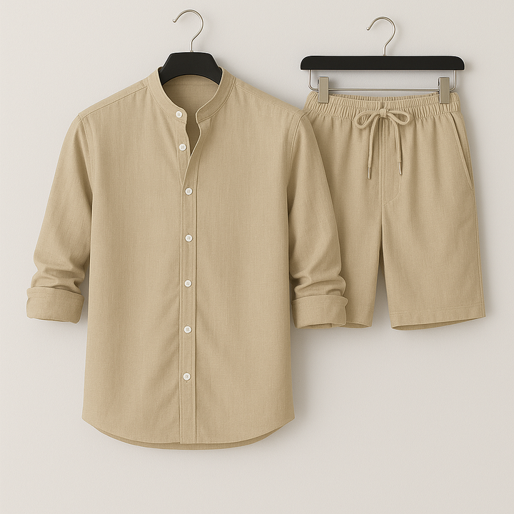 Versatile men's fashion set: casual short-sleeve shirt & matching shorts. Perfect for summer vacations.