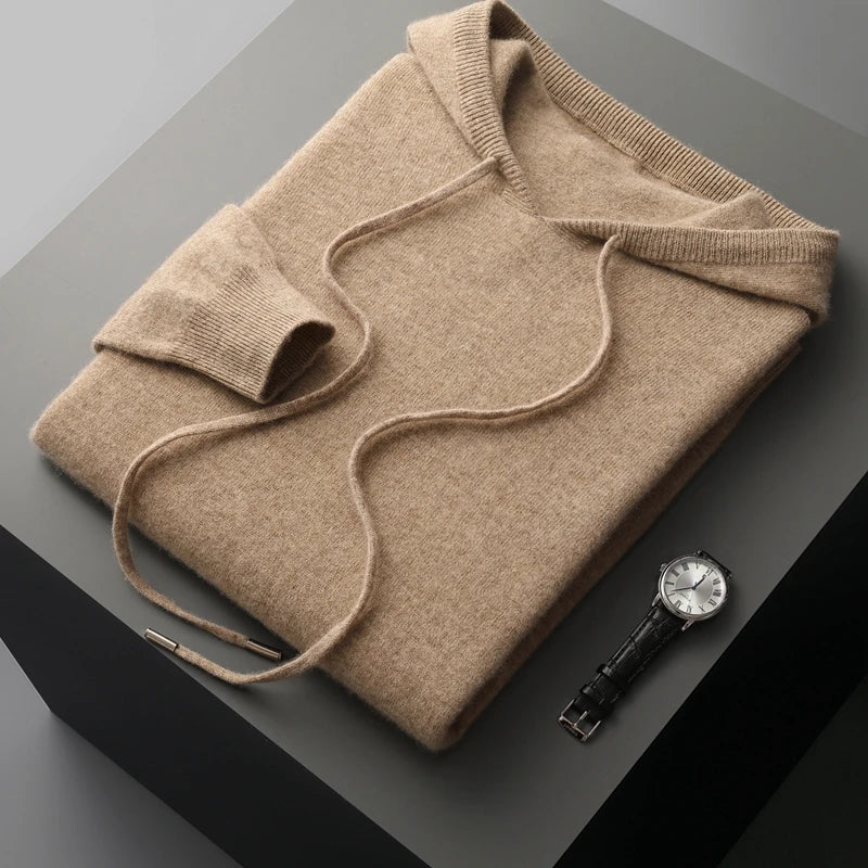 Comfortable men's pullover hoodie, ideal for loungewear and everyday casual style.