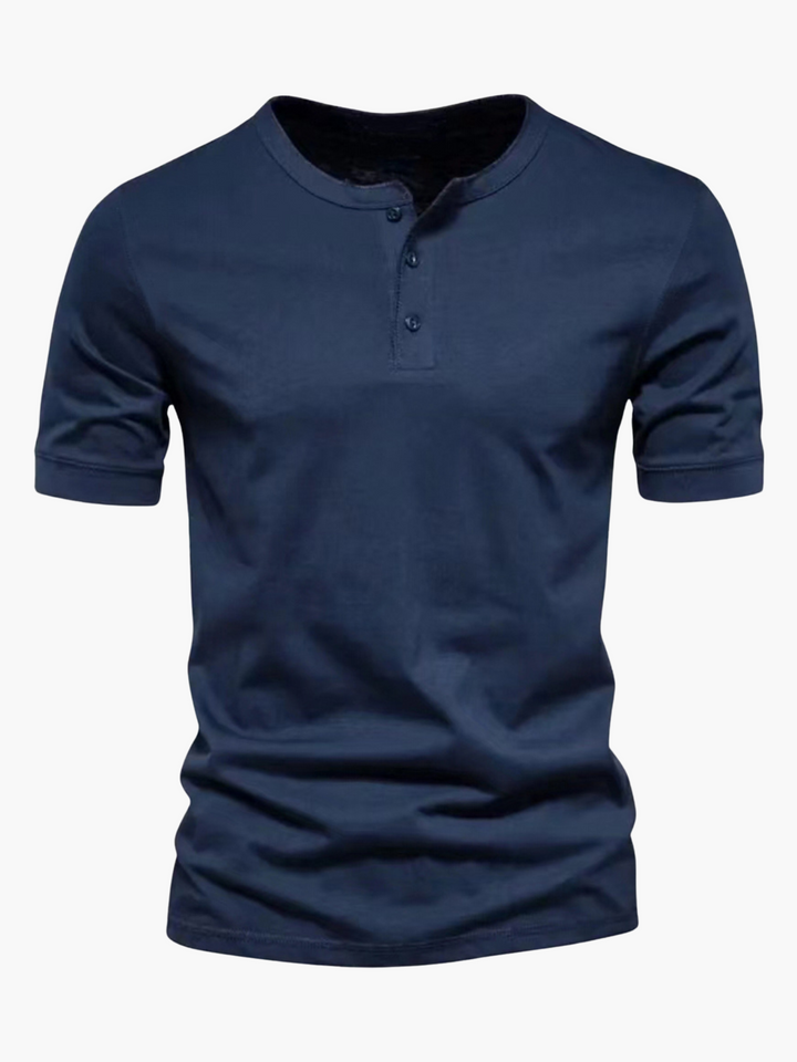Men's summer fashion shirt, short sleeve button-up, relaxed fit for casual wear.