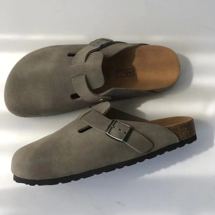 Classic men's slide sandals offering ultimate comfort for casual summer adventures and daily wear.