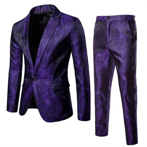 Stylish men's slim fit two-piece suit featuring a tailored blazer and matching trousers for a sharp look.