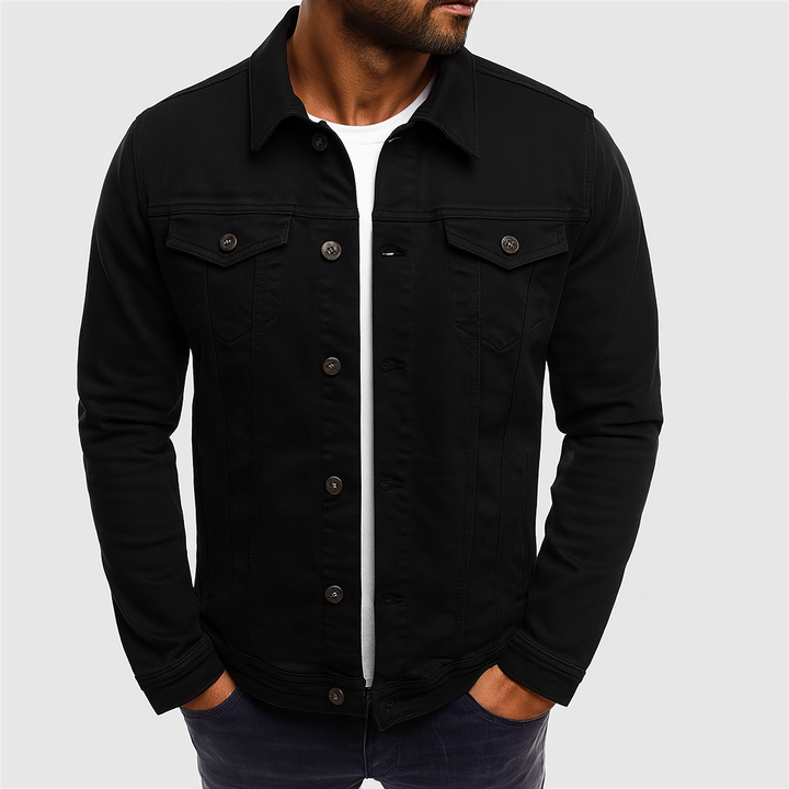Versatile men's solid denim jacket, a classic piece for streetwear and casual fashion. Ideal everyday layer for any season.