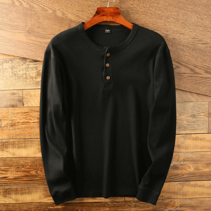 Versatile men's long-sleeve henley shirt, suitable for casual outings and everyday stylish comfort.