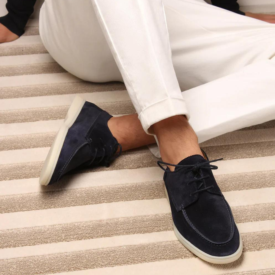 Black luxury leather lace-up loafers for men, ideal for office wear, dress shoes, and elegant style.