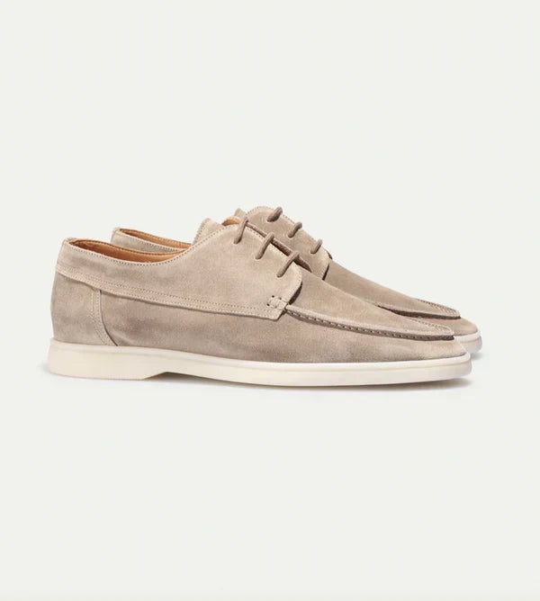 Diederik men's luxury leather loafers with lace-up design, offering classic style for modern fashion.