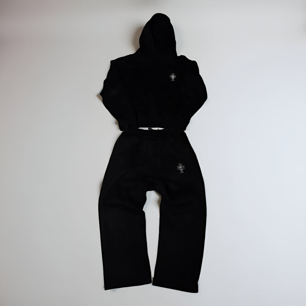 Cozy men's hooded full body sleepwear tracksuit, ideal for cold winter nights. Comfortable loungewear.