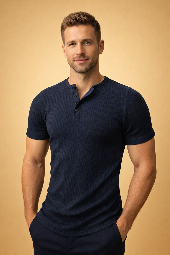 Versatile men's short sleeve henley. Modern, casual button-down shirt with a comfortable slim fit, perfect for everyday style.