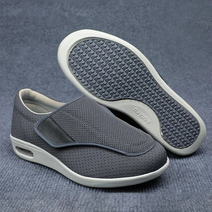 Men's plus size wide mesh shoes for ultimate comfort, ideal for walking & daily wear.