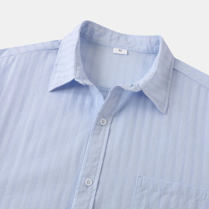 Men's summer fashion: short sleeve collared button-down shirt. Smart casual & comfortable.