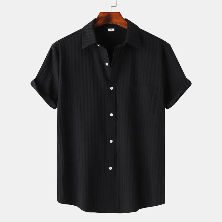 Comfortable men's summer shirt, short sleeve button-down. Perfect for versatile casual wear.