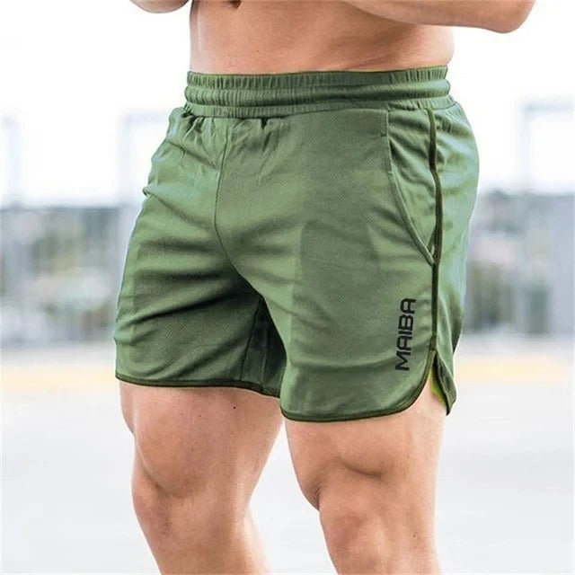 Men's quick-dry beachwear swim trunks, slim-fit design for comfort & style.
