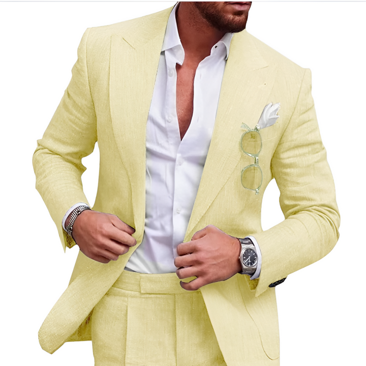 Breathable linen 2-piece men's summer suit, perfect for a comfortable beach wedding.