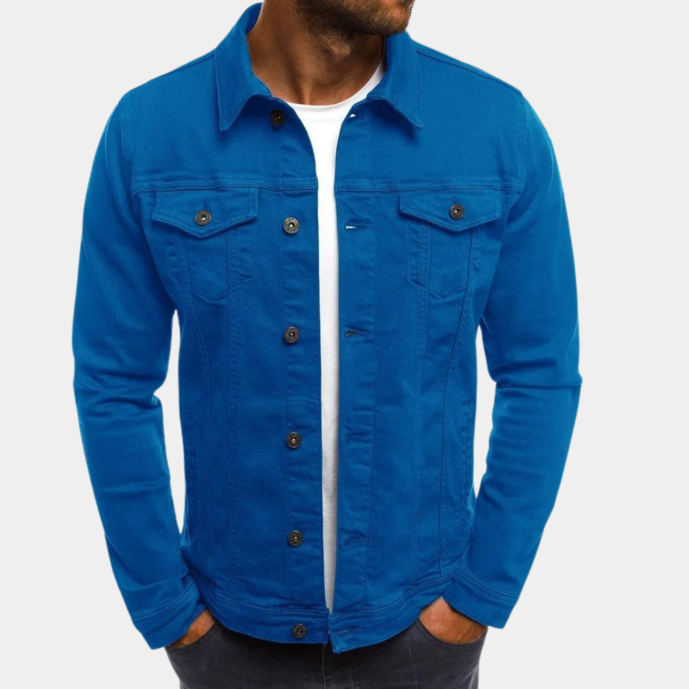Formal men's button-down shirt, ideal for professional settings or elegant events. Classic fit men's apparel.