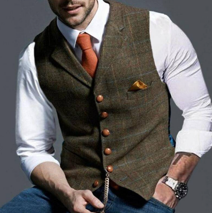Men's formal vintage vest, adjustable back, perfect for classic layering and sophisticated style.