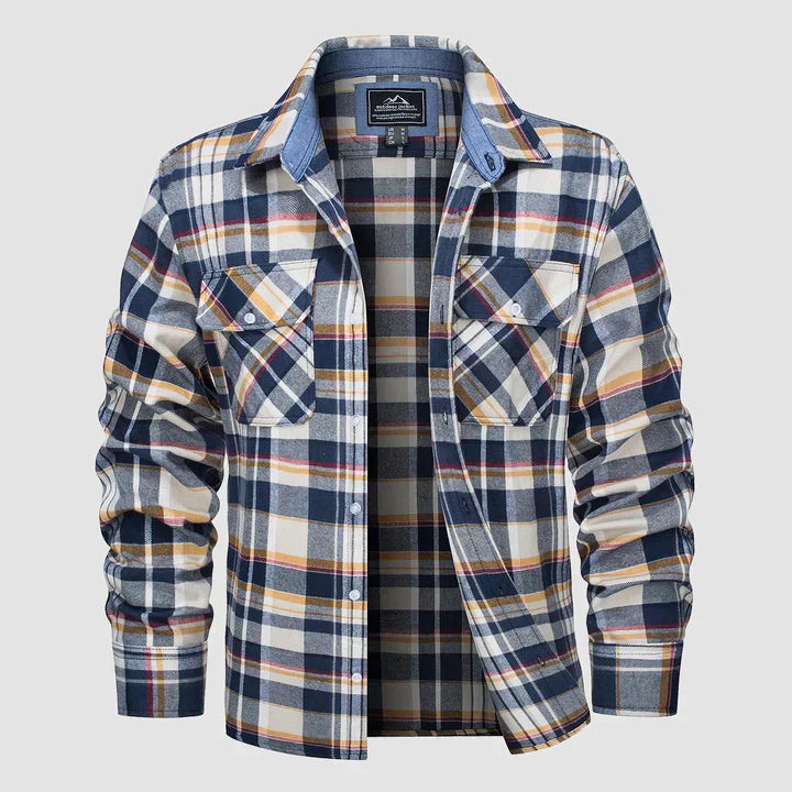 Autumn/winter men's stylish flannel-lined casual shirt, long sleeve button-down, offering warmth & comfort.