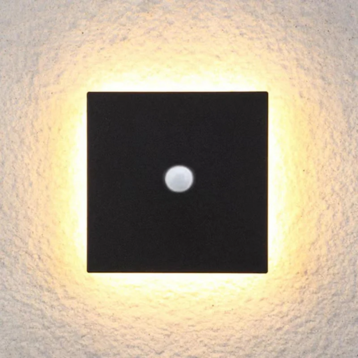Modern LED wall lamp Zenith for outdoor lighting, sleek minimalist design.